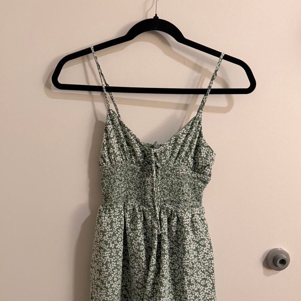 Sky and Sparrow Women’s Green Sleeveless Floral Spring Babydoll Blouse Size XS
